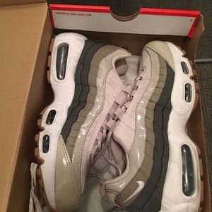 Womens Nike Air Max 95